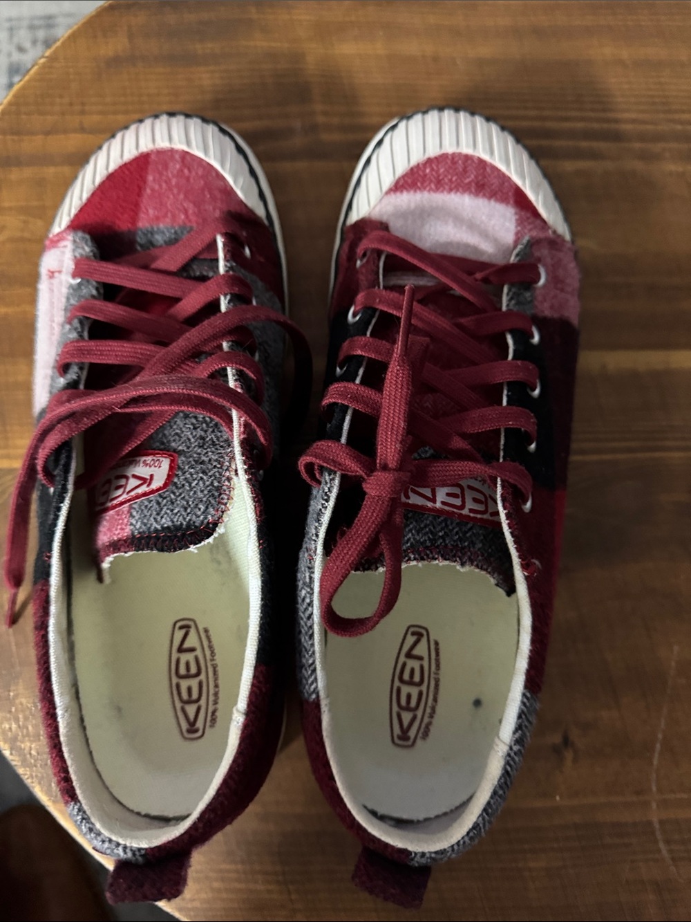 Keen Burgundy Plaid Low-Top Sneakers